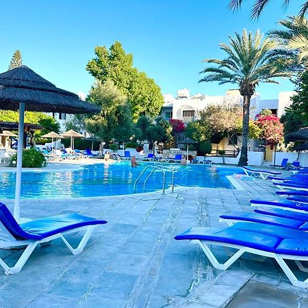 Paphos gardens studio suite Exterior foto