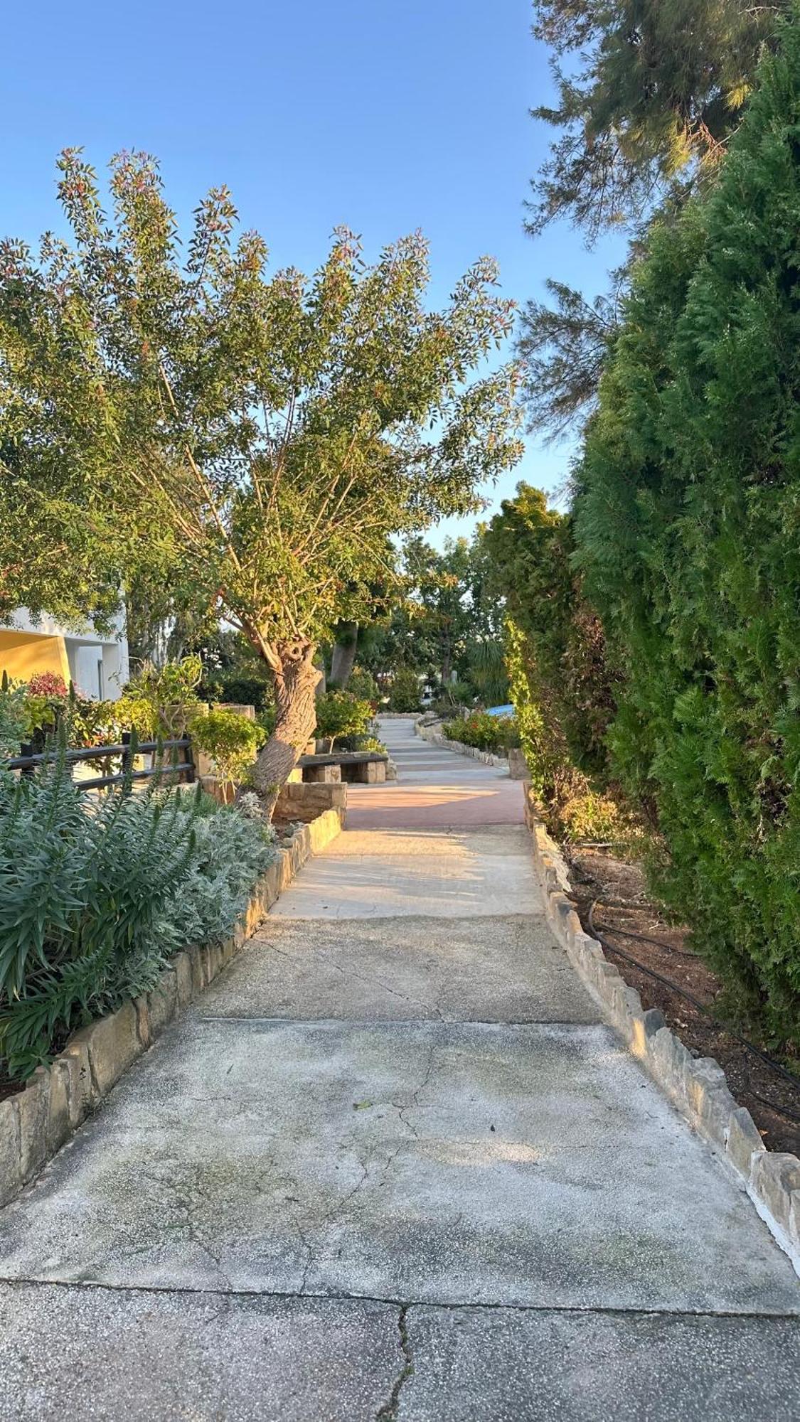 Paphos gardens studio suite Exterior foto