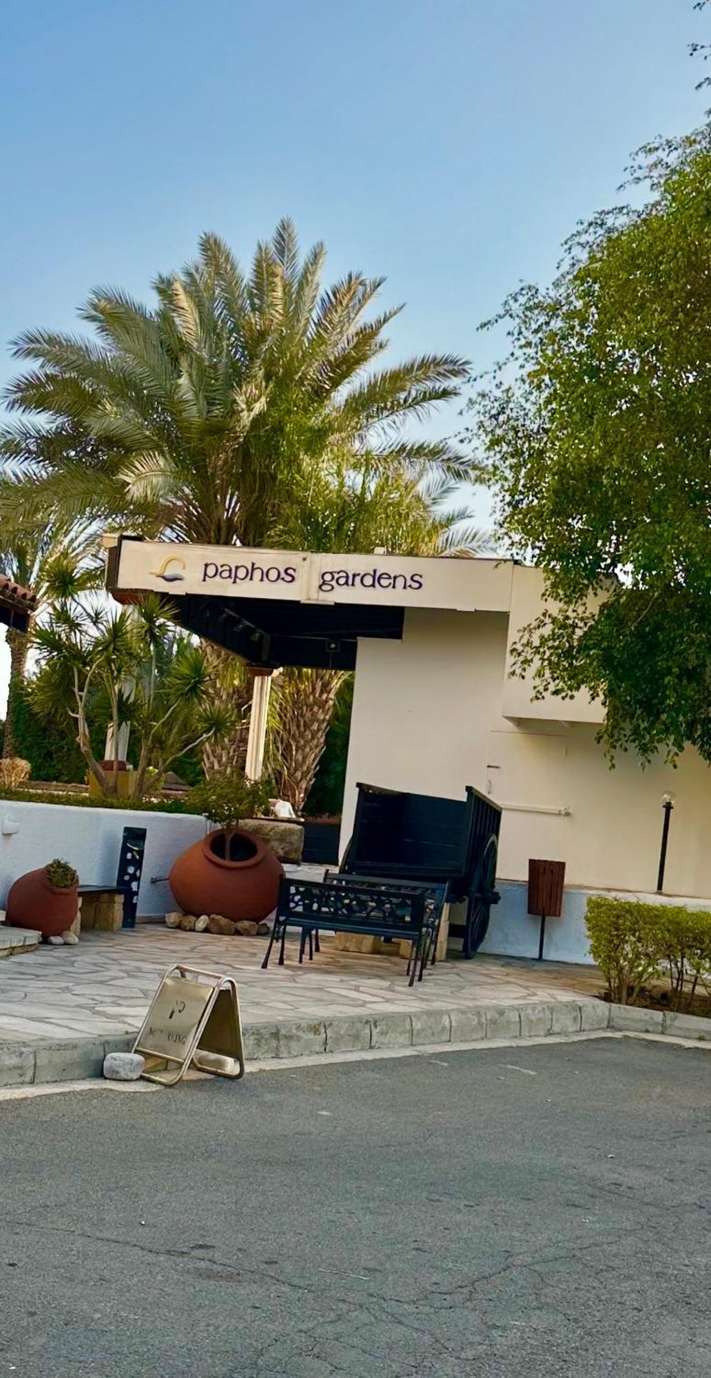 Paphos gardens studio suite Exterior foto