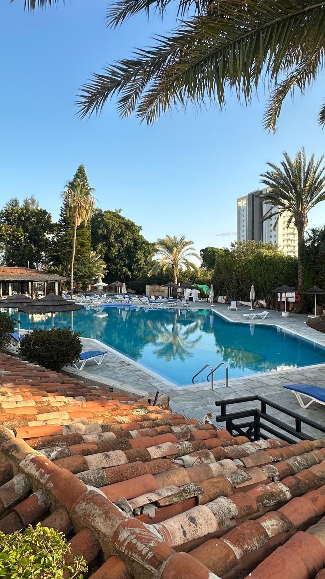 Paphos gardens studio suite Exterior foto